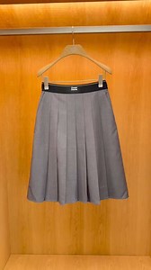 Chân váy xám cạp chun mới web: www.chestercharles.vn For Men : www.chestercharles.online OA ZALO : https://www.facebook.com/100070246968827/videos/890763348921359ZALO: https://zalo.me/3074511563535153909#ChesterCharles #CC trendybrand #fashionbrand #newproduct #lightluxury #popularwear #dailyFanfage: https://www.facebook.com/chestercharlesVN/TIKTOK: http://www.tiktok.com/@chestercharleshkIntergram: https://instagram.com/chester_charles_vietnam?igshid=OGQ5ZDc2ODk2ZA== Ms TAM: 0979363783 www.chest