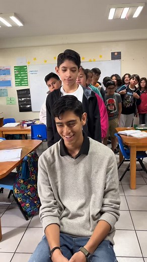 Una conexión que transforma. 👩‍🏫💬 En el Binet, los docentes escuchan, guían y se convierten en aliados del crecimiento de cada estudiante. Porque un buen maestro te acompaña en tu camino 📲 221 430 3286 www.alfredbinet.com #AlfredBinet #Binet #Panthers #Primaria #Cholula #Angelopolis #ElementarySchool | Instituto Interactivo Alfred Binet