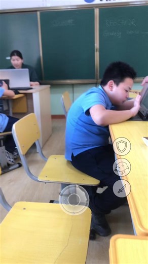 unkwon (@kitty_naran.munkhh)’s videos with Kung fu fighting beatbox - Abdul Cisse