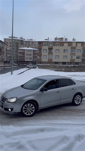 Uğurhan DİNÇER on Instagram: "K M 🩶 . . . #kayseri #keşfetteyiz #fyp #kesfet #volkswagen #jetta #jettamk5 #19tdi #19tdipower #vw #mk5 #talas #melikgazi #vwjetta #jettaclub #kar #haylazım #hilebazım #güllü #kapadokya @vwjettaturk @mk5societybrazil"