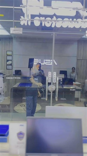 Loptop එකක් ගන්න ආවේ... #asusexclusivestore | ASUS Exclusive Store - Kurunegala