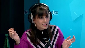 Myriam Leroy n'aime pas la langue française régie par son 'club de vieilles floches à bicorne' - RTBF Actus