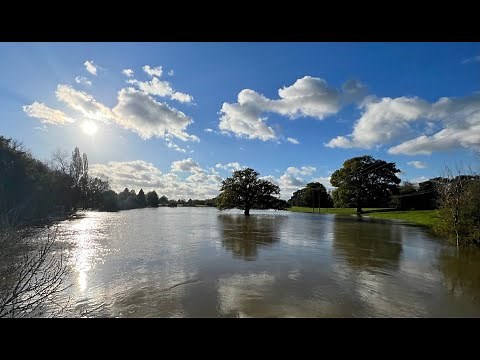 The River Mole: a downstream journey from source to Thames!