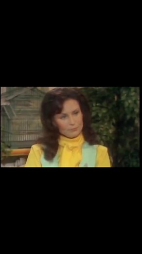 Loretta Lynn Biopic on Netflix: Coal Miner's Daughter Story