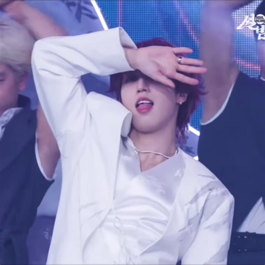 Heartfelt Moments with Stray Kids' Han Ji Sung