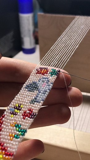 незн чем вас уже завлечь, вообще чета вам ничего особо не заходит :v in$t: bullae_ #on #foryou #рек #fyp #рекомендации #бисероплетение #beads #бисер