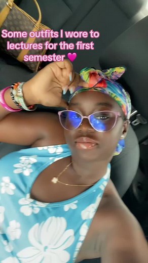 Stylish College Outfits: 7 Trendy Looks for University Fashion | Inspiring Ideas for College Class Clothes