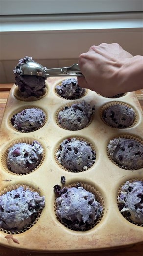 🫐These are the blueberry muffins people literally don’t believe are homemade…