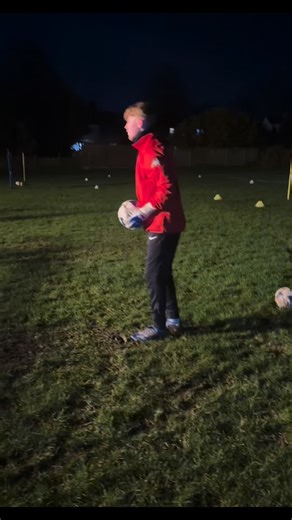 TT Football Academy on Instagram: "LOOKING FOR EXTRA HIGH QUALITY GOALKEEPER TRAINING ❓ We offer a variety of sessions for your son or daughter goalkeepers 🧤 121 goalkeeper sessions 6-13 year old group session 13-18 year old group session We have updated our 121 availability over the half term to find out more or to book a session use the link below or contact us 👇 £20 121 taster session now available for all new sessions ‼️ BOOK NOW Looking to raise your game❓call or text 📞07915 326634, 0735