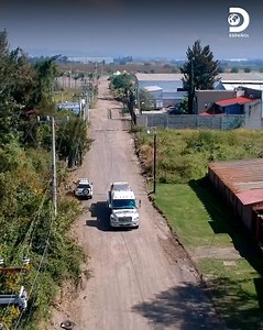 Martín recibe un desafío especial: rescatar un Oldsmobile modelo 66, oxidado y maltratado, para devolverle su gloria, este es el plan maestro de restauración #Mexicanicos Disfruta el contenido de Discovery en MAX. Suscríbete ahora: | Discovery en Español