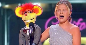 Darci Lynn Nervously Returns To Stage Then Unleashes Song That Has Everyone Soaring From Their Seats