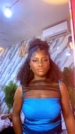 agno🇬🇳🥰la tiktokeuse🫦 (@agno.cams)’s videos with son original - Queen 👑