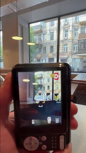 Back in 2000s with Fujifilm Finepix AX500