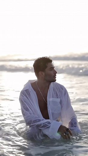 Toni Mahfud Summer Beach Shoot - All White Vibes