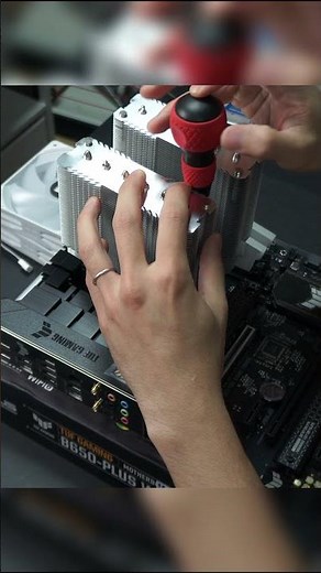 Installing Thermalright Peerless Assassin 120 Digital #localstarbinit #helpmemakethismakesense
