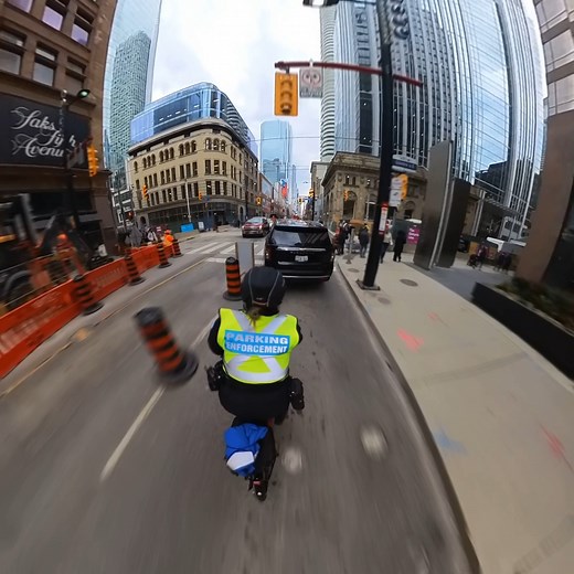 Parking Enforcement Officers play a vital role in a healthy city, keeping the streets clear for drivers, pedestrians & cyclists to get around safely. They also play a key role in safety around schools. Do your part, find a legal space to park: parking.greenp.com/find-parking/ | Toronto Police Service