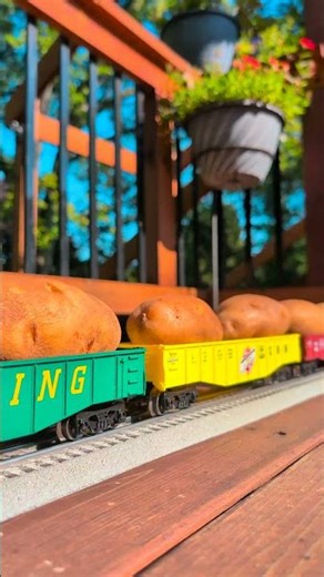 Northern Pacific Potato Train #ogauge #lioneltrains #toytrains #ogaugetrains #toytrains4u #oscale