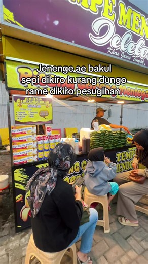 Gak ngunu a🤪 Ready setiap hari di 📍sentra kuliner jombang (utaranya playground hadap ke barat) Buka mulai pukul 16:30-22:00. #fyppppppppppppppppppppppp #jombangkuliner #tempemendoanjeletot #pisanggorengmentegaandalan #fypシ゚