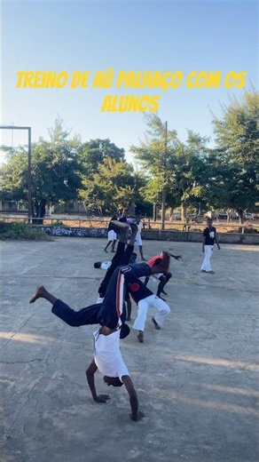 Mais um passo na jornada da capoeira:treino de aú palhaço#capoeira#TreinoDeCapoeira#CapoeiraRegional