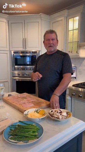 Nicola’s Chicken Calabrese #quickrecipes #food #cooking #italianfood #italiancooking #nicolasathome #fyp #foryourpage