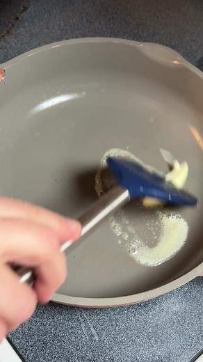 Delicious Ham and Egg Muffin Breakfast Sandwich