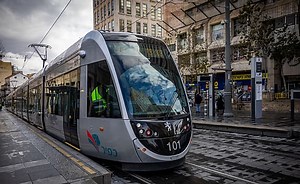 בשורה לירושלמים: החלו נסיעות המבחן בקו הרכבת הקלה החדש