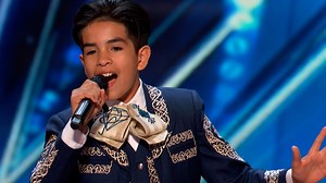 17M views · 7.9K reactions | Eduardo Antonio has got talent!  #AGT Catch America's Got Talent Tuesdays at 8/7c on NBC and streaming on Peacock TV. | America’s Got Talent Presents Superstars Live | Facebook