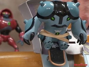 Ben 10 Toys Ultimate Cannonbolt Ben 10 Ultimate Alien Toy Review Unboxing