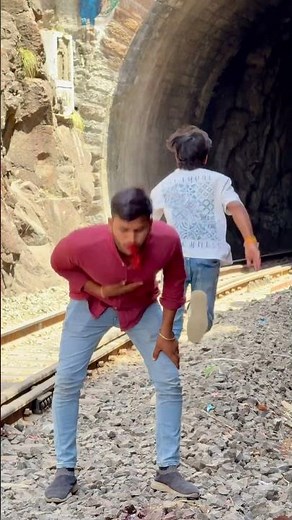 Gufa me zombie attack 🧟‍♀️😱#shorts #zombieattack #zombiesurvival #viral #zombie