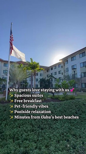 Looking for your next staycation or getaway spot? Here are 5 reasons to stay at Residence Inn Kapolei: 1️⃣ Spacious suites with full kitchens 2️⃣ Complimentary breakfast every morning 3️⃣ Sparkling pool & BBQ area perfect for island evenings 4️⃣ Pet-friendly — bring your furry friends! 5️⃣ Central location near shops, beaches & dining Pack your bags — paradise is waiting! | Residence Inn by Marriott Oahu Kapolei