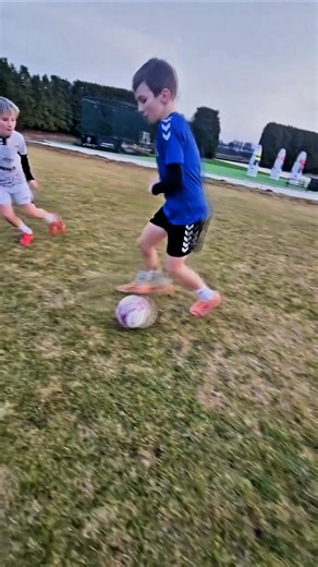 Crazy New Football Skill You Must Try 😱⚽#shorts #skills #football #youtubeshorts #tutorial #viral