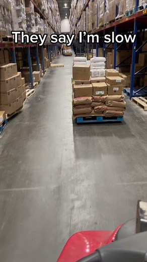 Its safe to safe im the fastest Order Selector on earth. I guess ill retire now😂#orderselector #orderpacking #warehouse #fyp #jobtips #usa #update #master #hardwork #motivation