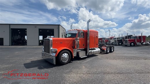 New 2024 Peterbilt 389 - Low Roof 72" - Orange Stock# 681378 Give us a call at (888)389-1487 or view all our inventory at: www.FitzgeraldPeterbilt.com | Fitzgerald Peterbilt