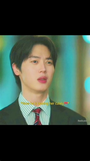 He noticed Her struggling with new her work's🤧✨