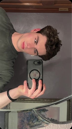 Holy Christmas party lighting #bp #looks #looksmax #lookism