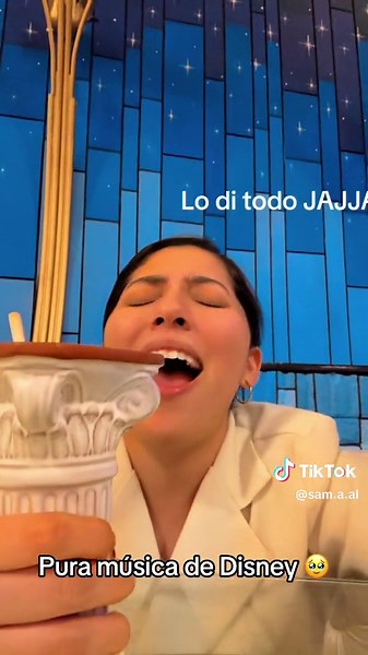 Experiencia en Doncella Café Satélite para Cumpleaños