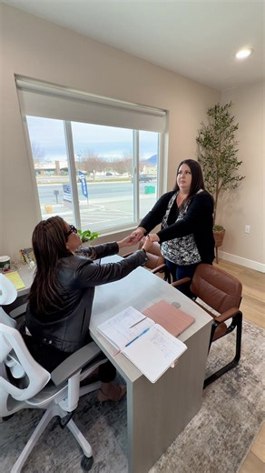 A veces pasa 🤭😂 #humor #insurance #fyp #parati #viral | insurance