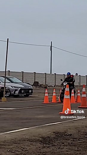 Práctica de Manejo para Licencia B2B: Consejos y Ejemplos