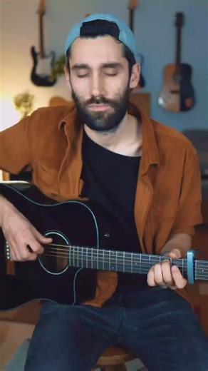 Jak hrát na kytaru Bratříčku zavírej vrátka od Karla Kryla🎸| Lekce kytary pro začínající i pokročilé kytaristy . . . #kytaraprozačátečníky #kytaranejlepsipritelcloveka #kytara #kytary #zacatecnik #bratrickuzavirejvratka #karelkryl #karelkrylbratříčkuzavírejvrátka #pisnicky #kytarapisnicky #hranakytaru #cz #ceskepisnicky #czech #music #hudba #guitar #guitars #akustickakytara #guitarist #acousticguitar #guitarcover #tutorial #navod #howtoplayguitar #howtoplay | Pavel Horejš