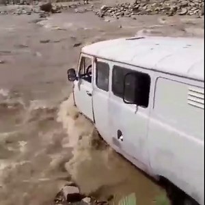 4.8K views · 135 reactions | UAZ-452 'Buhanka' 4x4 Van and UAZ Hunter 4x4 Truck crossing the river.. :O | Russian Extreme Offroad Trucks | Facebook