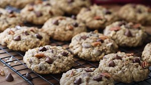 How to Make Cowboy Cookies