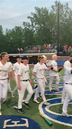 Headed to State !!! #highschoolbaseball #syracuse #camillus #baseball #statechampionships