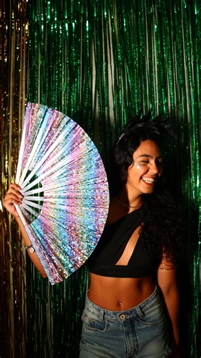 Barril | Choperia ao ar livre 🌴🌴 on Instagram: "Aqui no barril o clima já tá diferente… o Bloquinho do Barril vem aí. Dia 06 de fevereiro, são 6 horas de open bar com gin, vodka, energético, chopp e água, além de open food com comida de boteco. No som: Vem Que Eu Te QueroLS, Dennis & Cristiano e DJ Davi Sá, pra manter a festa lá em cima do início ao fim. O segundo lote já tá aberto e tá voando. Garante o seu agora no link da bio. Acessórios: @ljlingerie #partiubarril #vemprobarril #barril #car