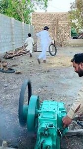 😱"Man Puts Tire on Diesel Engine, It Shoots Out Like a Bullet!" 😱💪