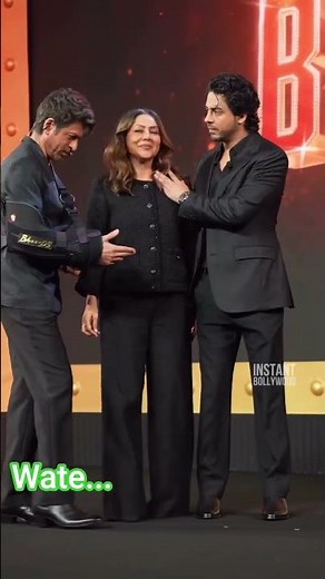 Introducing the "VitaWear SmartBand," a next-generation wearable gadget#kajol #srk #kingkohli