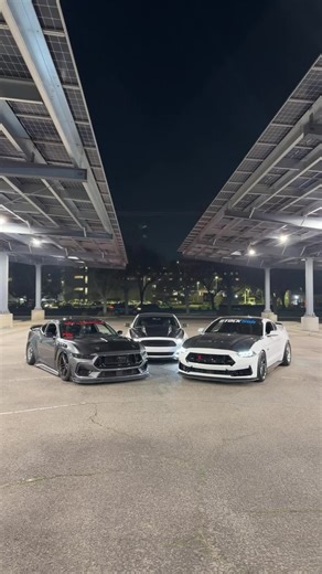 Choosing the Right Mustang Generation: S550 vs S650