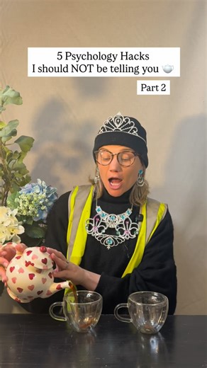 🕵️‍♀️ The Confidence Heist 😏 I’m a psychologist 👩‍⚕️ and these are 5 psychology hacks I should not be telling you. Because if someone had the confidence and audacity to steal from the Louvre in broad daylight, you can believe in yourself for one brave minute. 🎨 1️⃣ The Presence Posture – Carry yourself into confidence. Your body leads before your brain believes. 2️⃣ The Past-Proof File – List three things you once pulled off that felt impossible. Evidence beats imposter syndrome every time. 