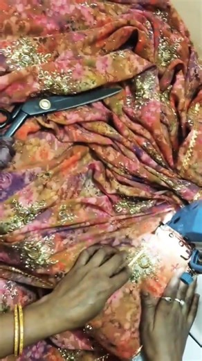 lehnga ki silai #trending #icecream #7x7 #dub #dublagem #shorts #viral #trendingshorts #silai #song