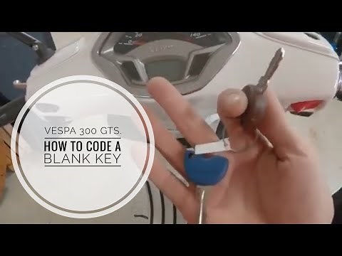 Vespa 300 GTS, how to code a spare key