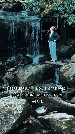 Explore Rainbow Falls: A Hiking Adventure